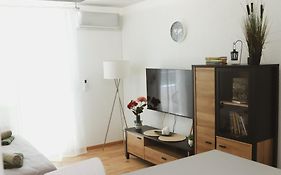 Studio Apartman Zrinka